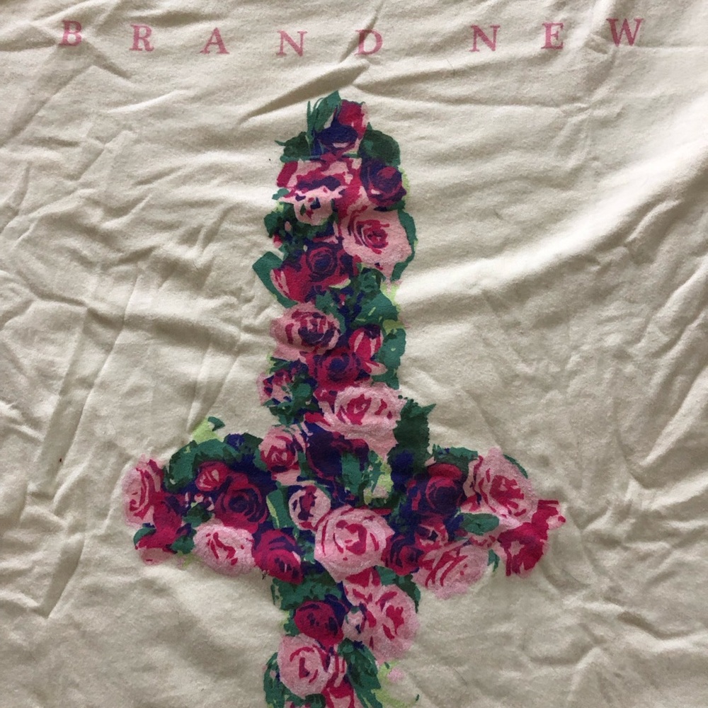 BAND T-shirt “BRAND NEW” 2018 concert Floral Graphic Tee - Cream